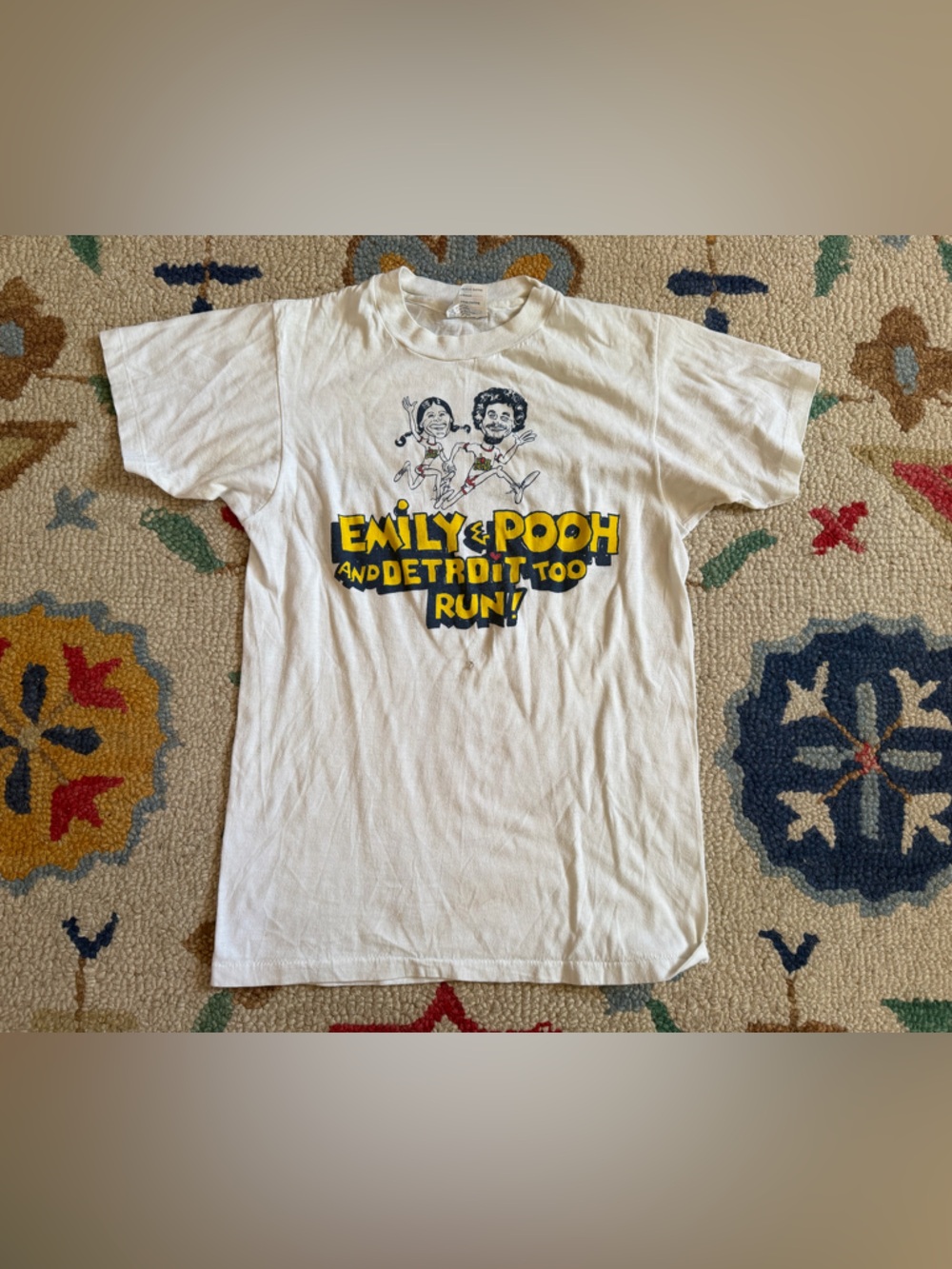 Vintage Hanes Detroit White Graphic Tee with Yellow and Black Print